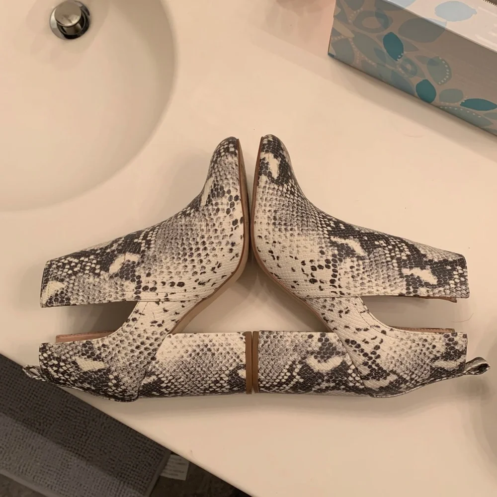 Steve Madden Snake Print Ankle Boots - Picture 6 of 11